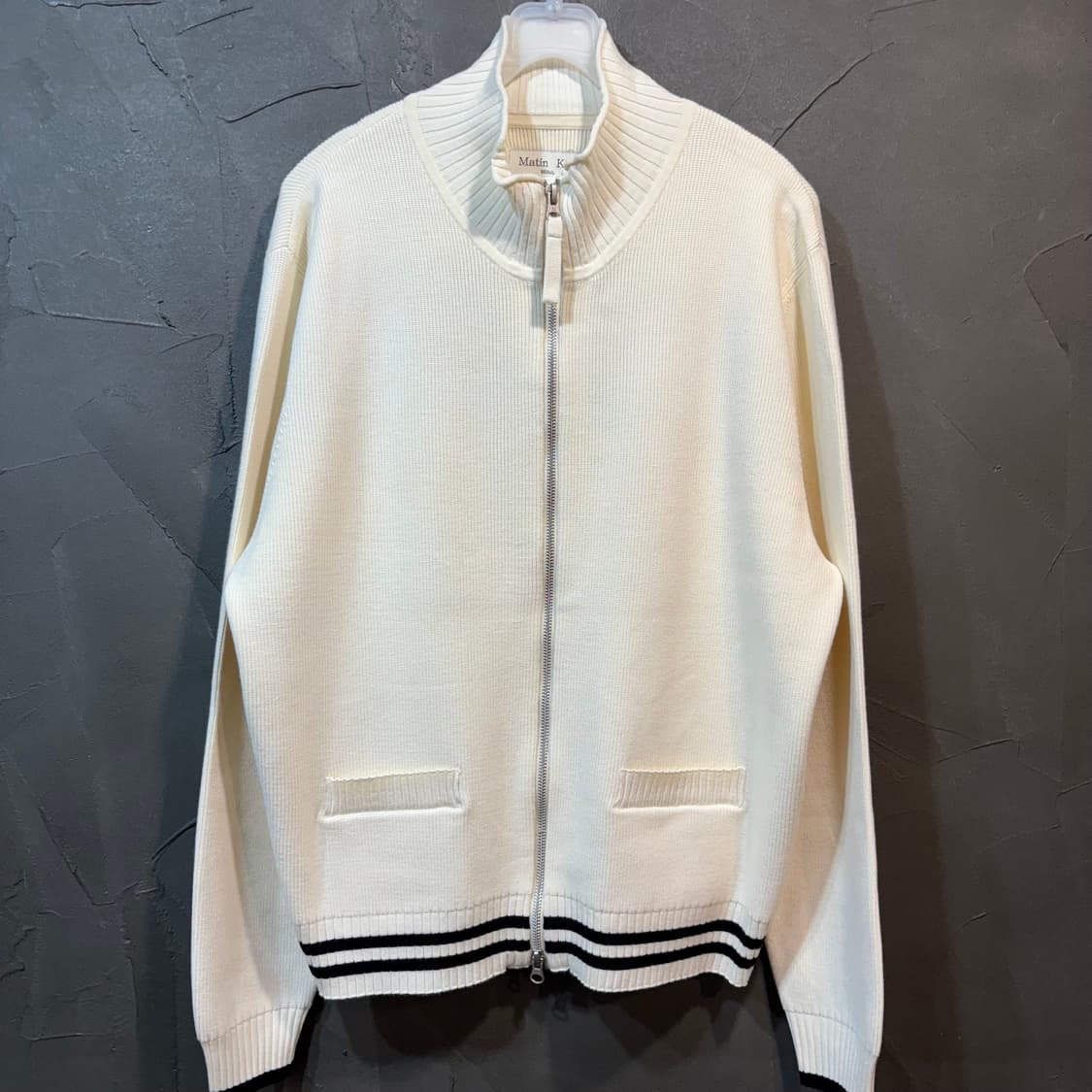 [L] MATIN KIM 마뗑킴 투웨이 집업 니트 상품이미지2
