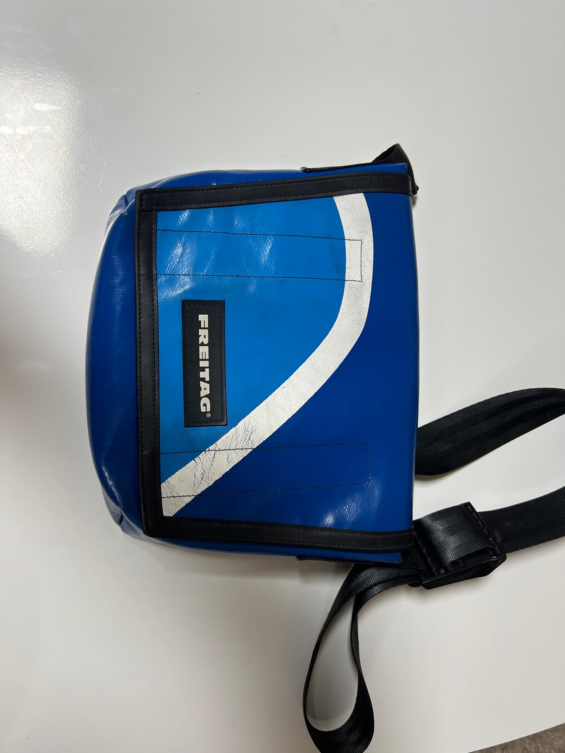 프라이탁 라씨 블루색상 팝니다 상품이미지1