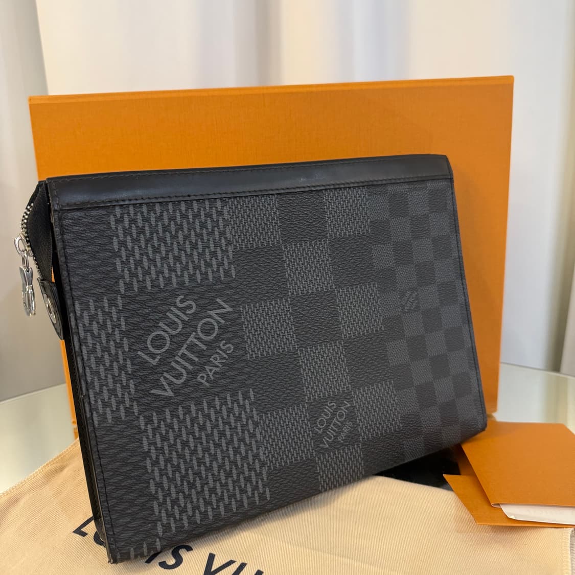 루이비통 다미에 그라파이트 보야주 클러치백  상품이미지5