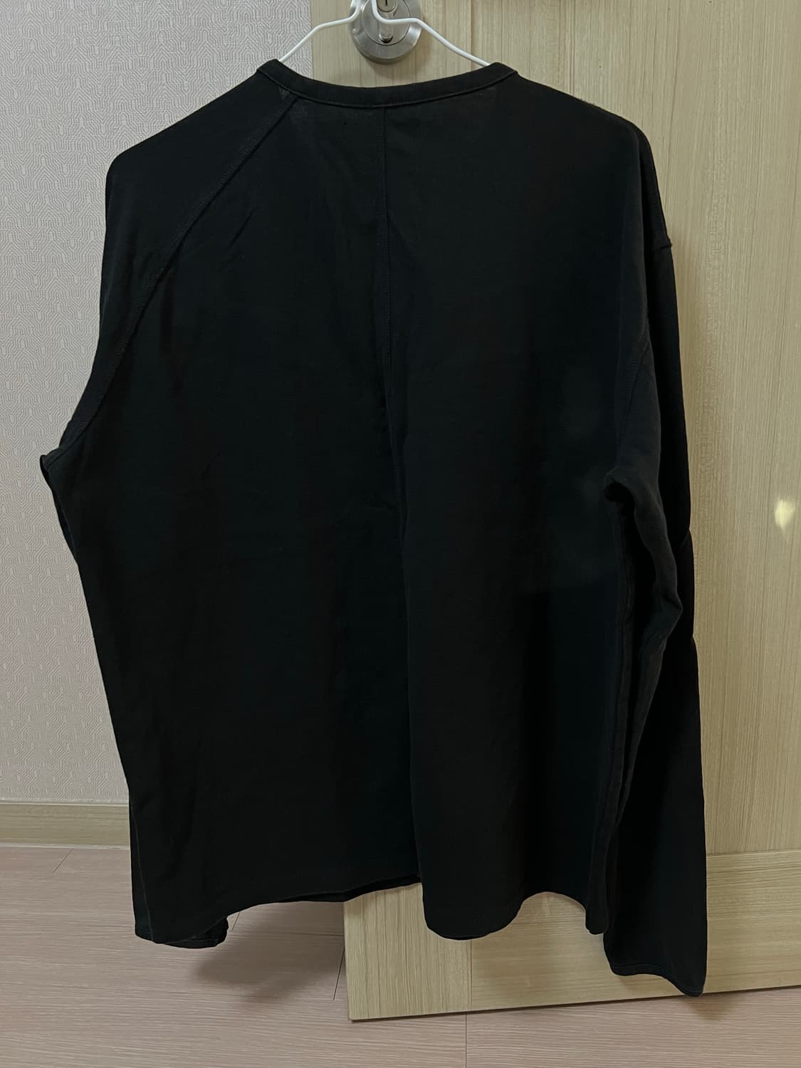 해칭룸 더블 헨리넥 블랙 1 상품이미지2