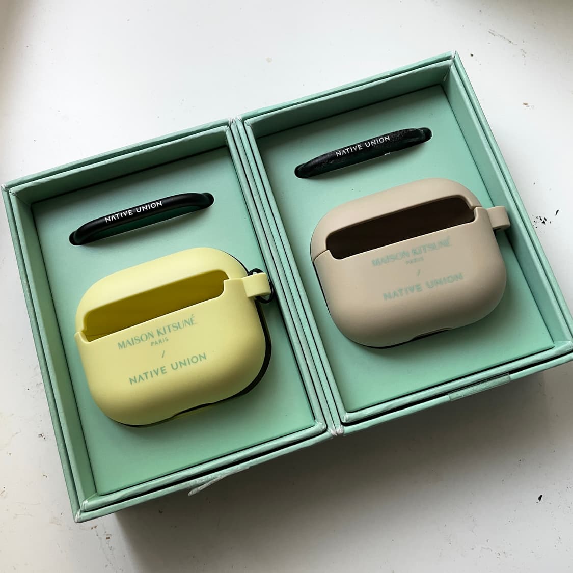 메종키츠네x네이티브유니온 에어팟3세대 케이스 상품이미지8