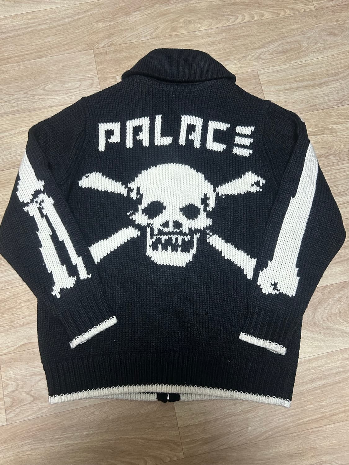 팔라스 본즈 코위찬 니트 블랙 상품이미지3