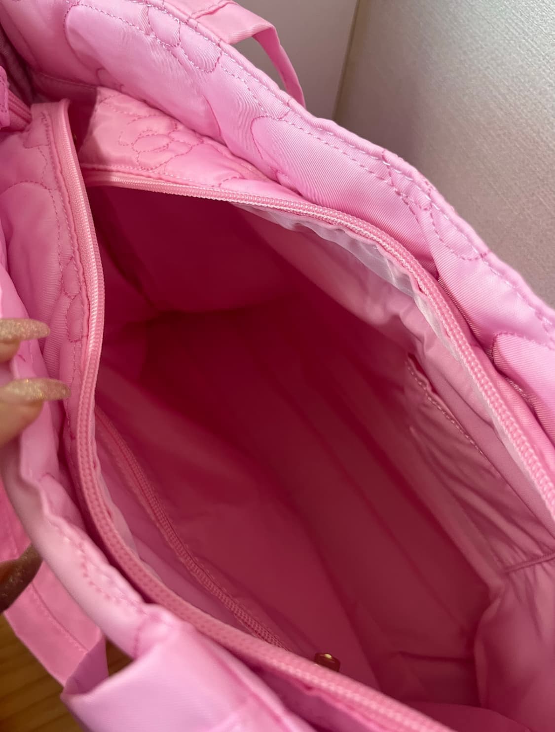 헬로키티 애플카페 퀼팅 숄더백 상품이미지3