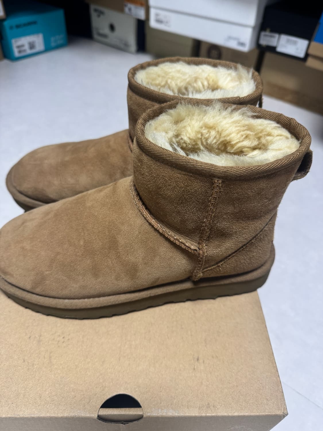 어그 클래식 미니2 풀박 230 상품이미지6