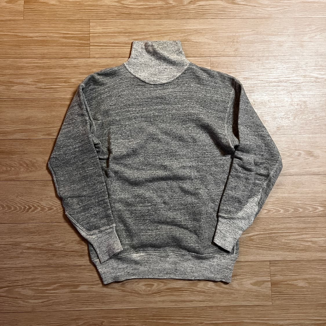 웨어하우스 덕디거 하이넥 스웻 셔츠 상품이미지1