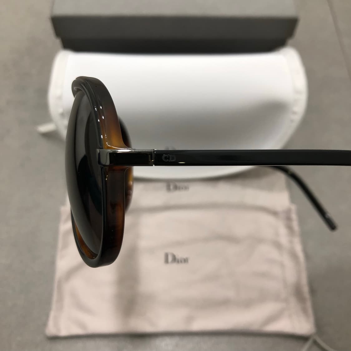 디올옴므 블랙타이 이태리 보잉 파일럿 선글라스 상품이미지3