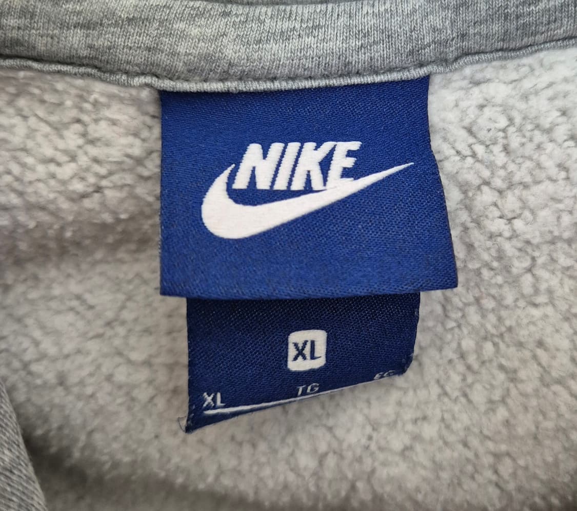 나이키 자수로고 후드티 상품이미지2
