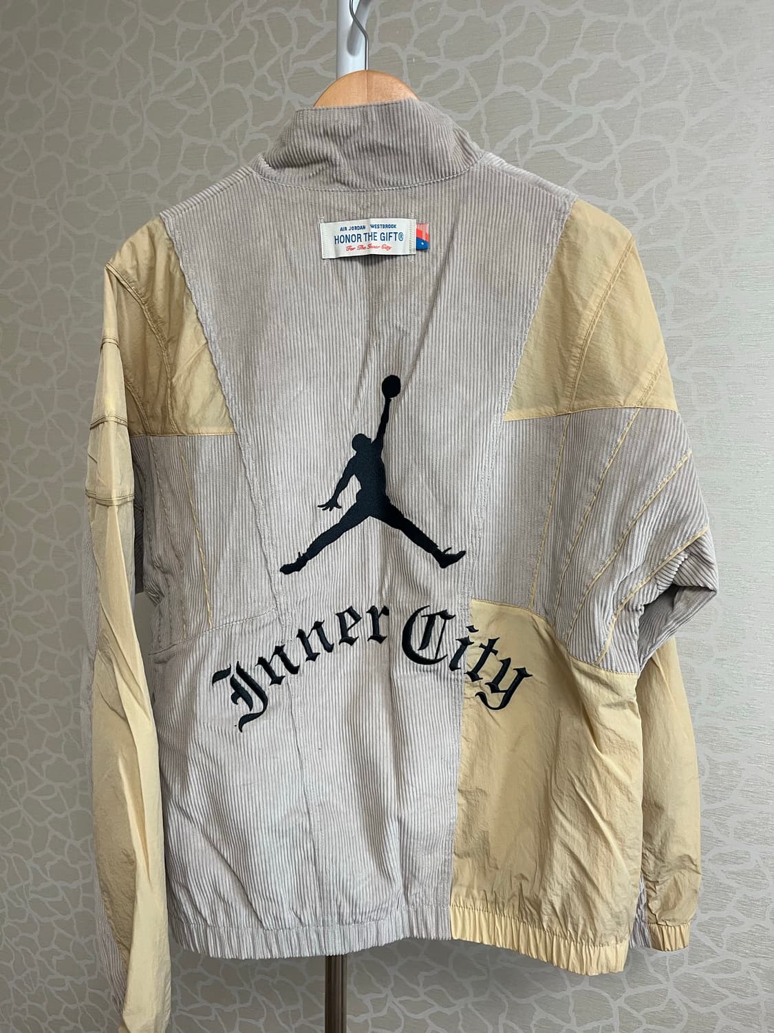 조던x러셀 웨스트브룩 자켓 L사이즈(아시아 버젼) 상품이미지2