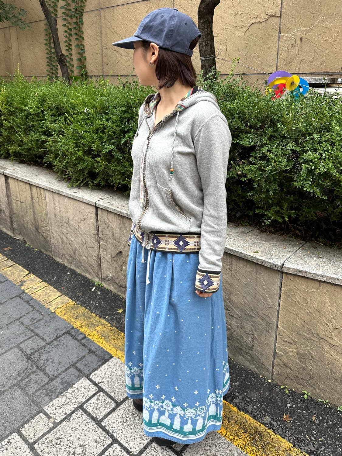 네넷 이세이미야케 자수 도트 롱스커트 상품이미지1
