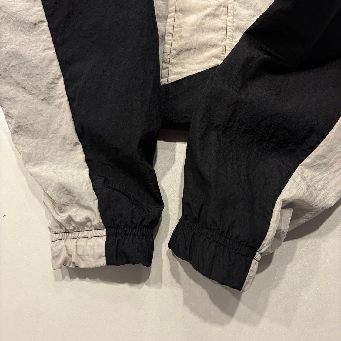 [L] 나이키 라인드 빅스우시 우븐 바람막이 블랙 D389 상품이미지6