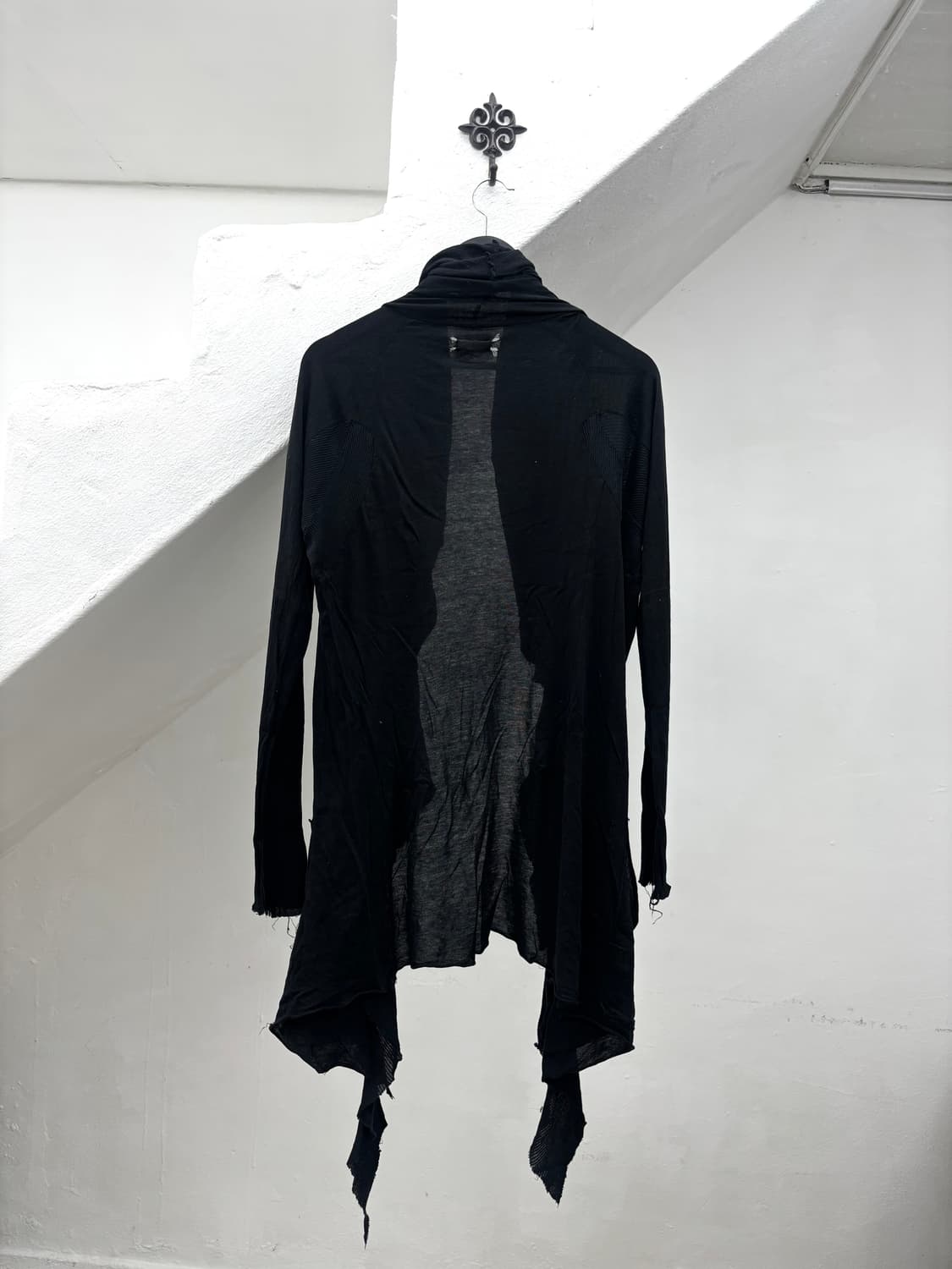 If Six Was Nine Distressed Drape Wraith 상품이미지6