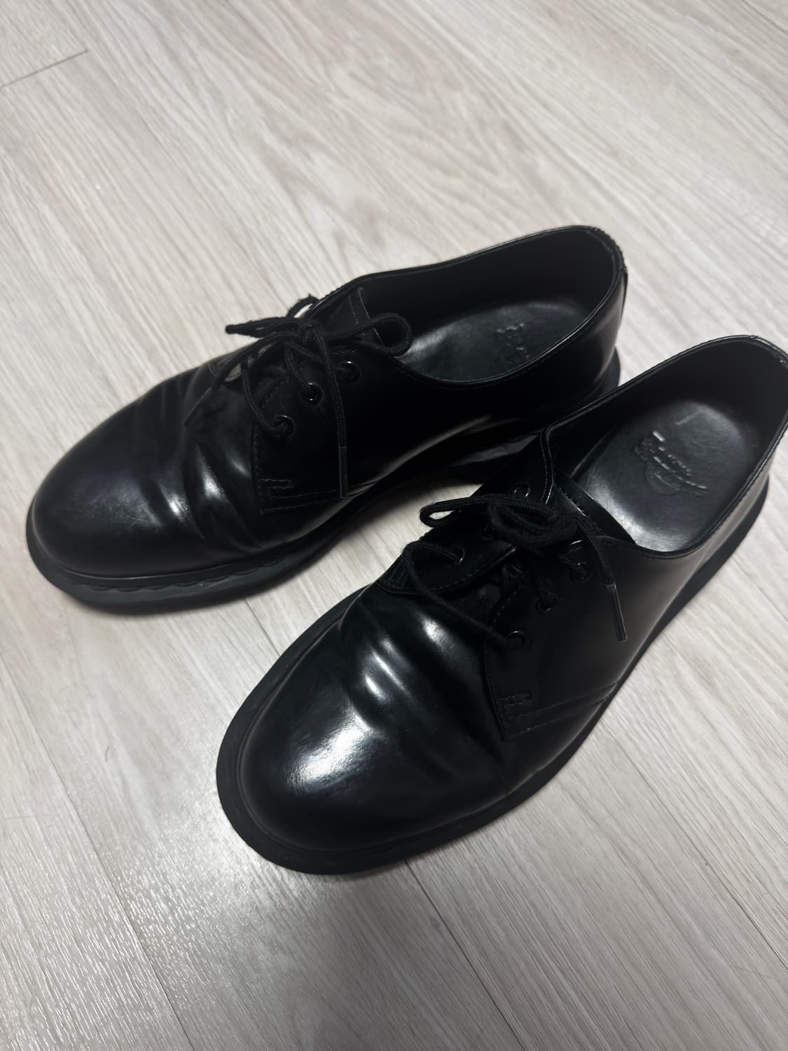 닥터마틴 더비슈즈 250 상품이미지1