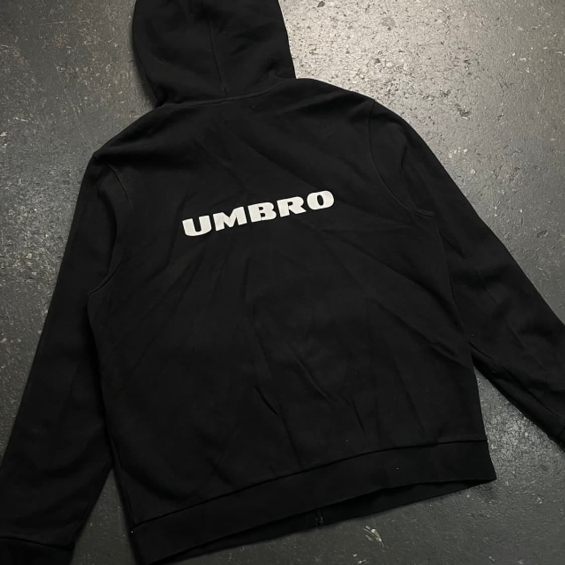 105 엄브로 후드집업 상품이미지6