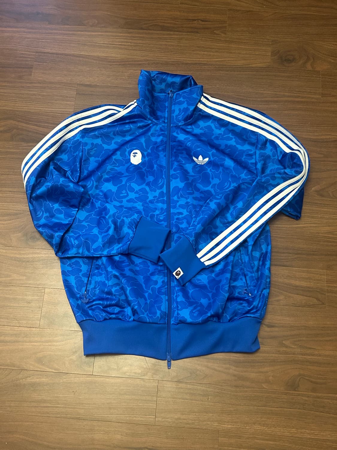 베이프 아디다스 트랙탑 L 상품이미지1