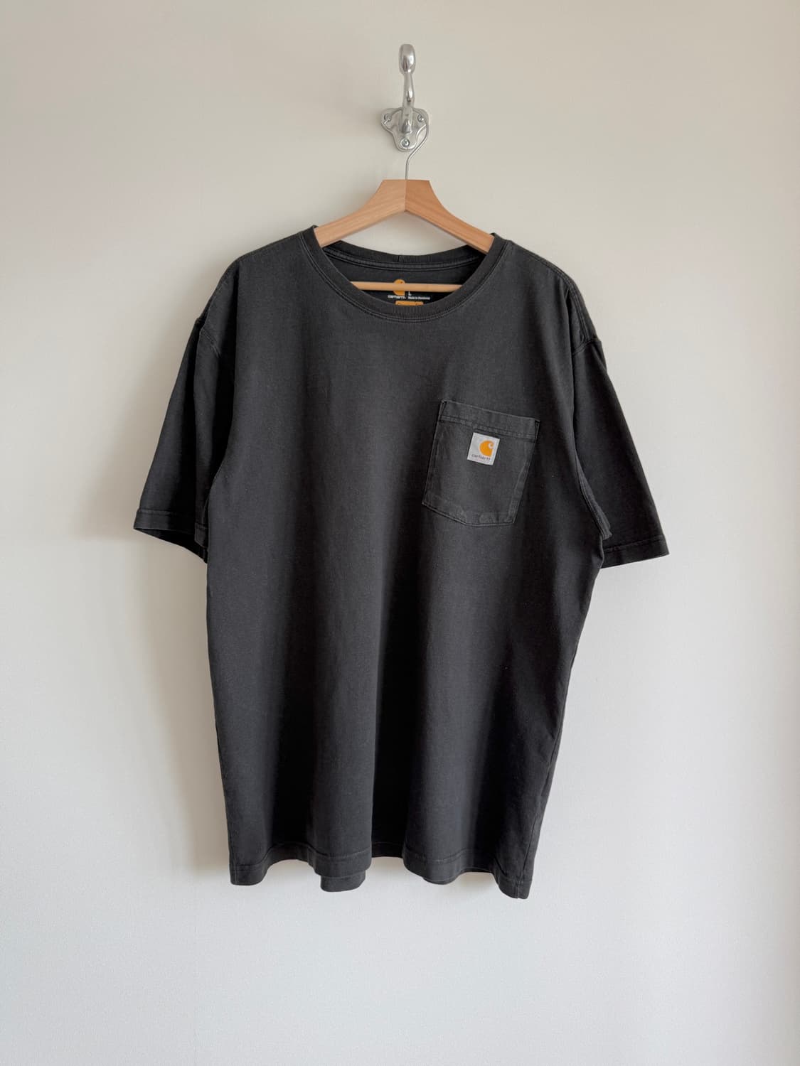칼하트(Carhartt) 포켓 반팔 티셔츠 상품이미지1