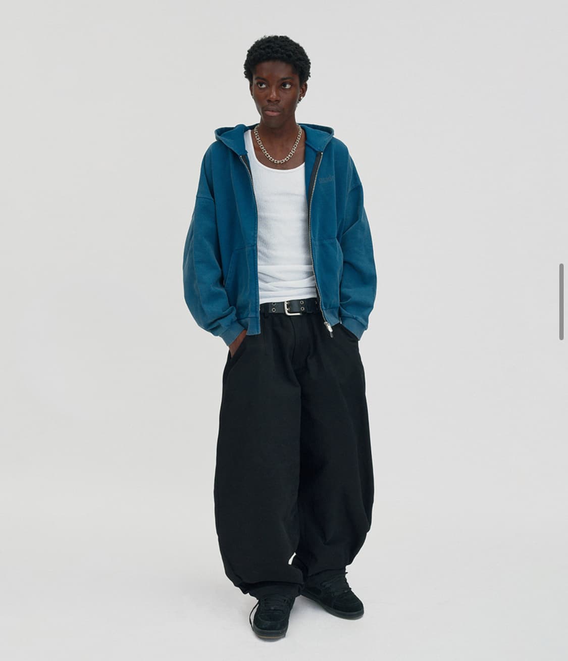 [미착용] 스웨이드 크롭 워시드 후드집업 딥 그린 상품이미지3