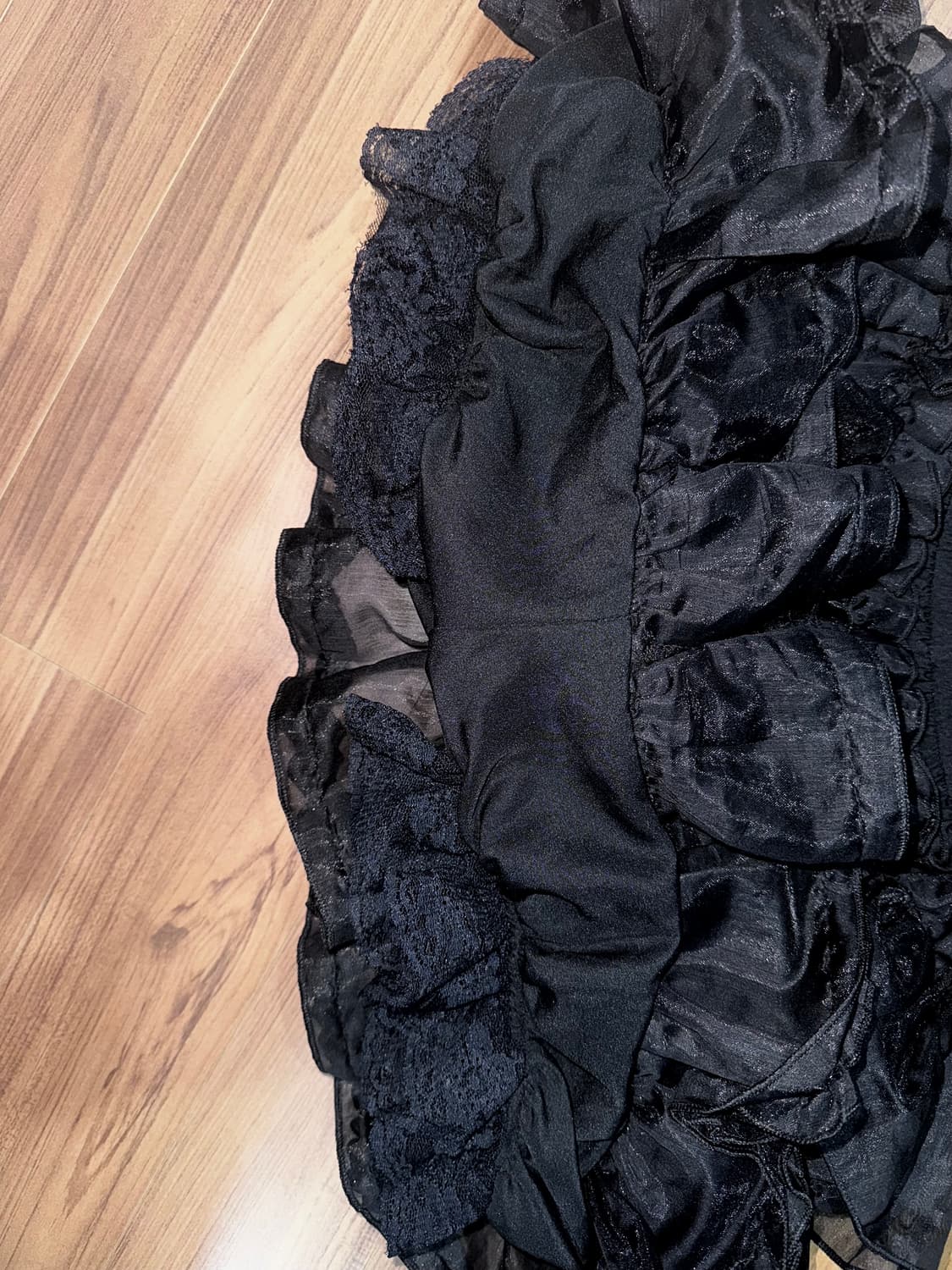 러프넥 튜튜 팬츠 스커트 블랙 상품이미지4