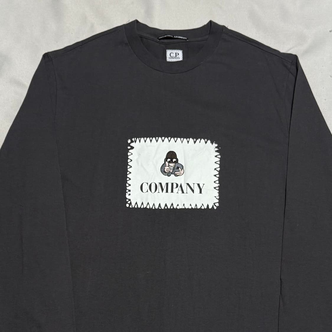 S C.P.컴퍼니 그래픽 롱슬리브 상품이미지1