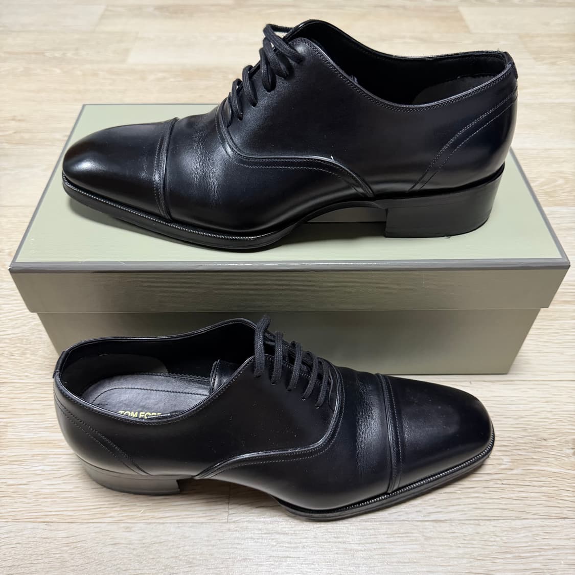 [S+급/8] 톰포드 엘칸 레이스업 구두 블랙 상품이미지2