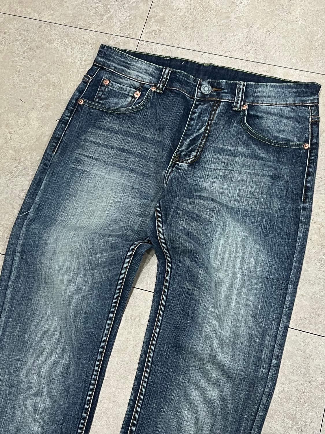 리바이스 504 워시드 슬림핏 데님 팬츠 made in U.S.A 상품이미지3