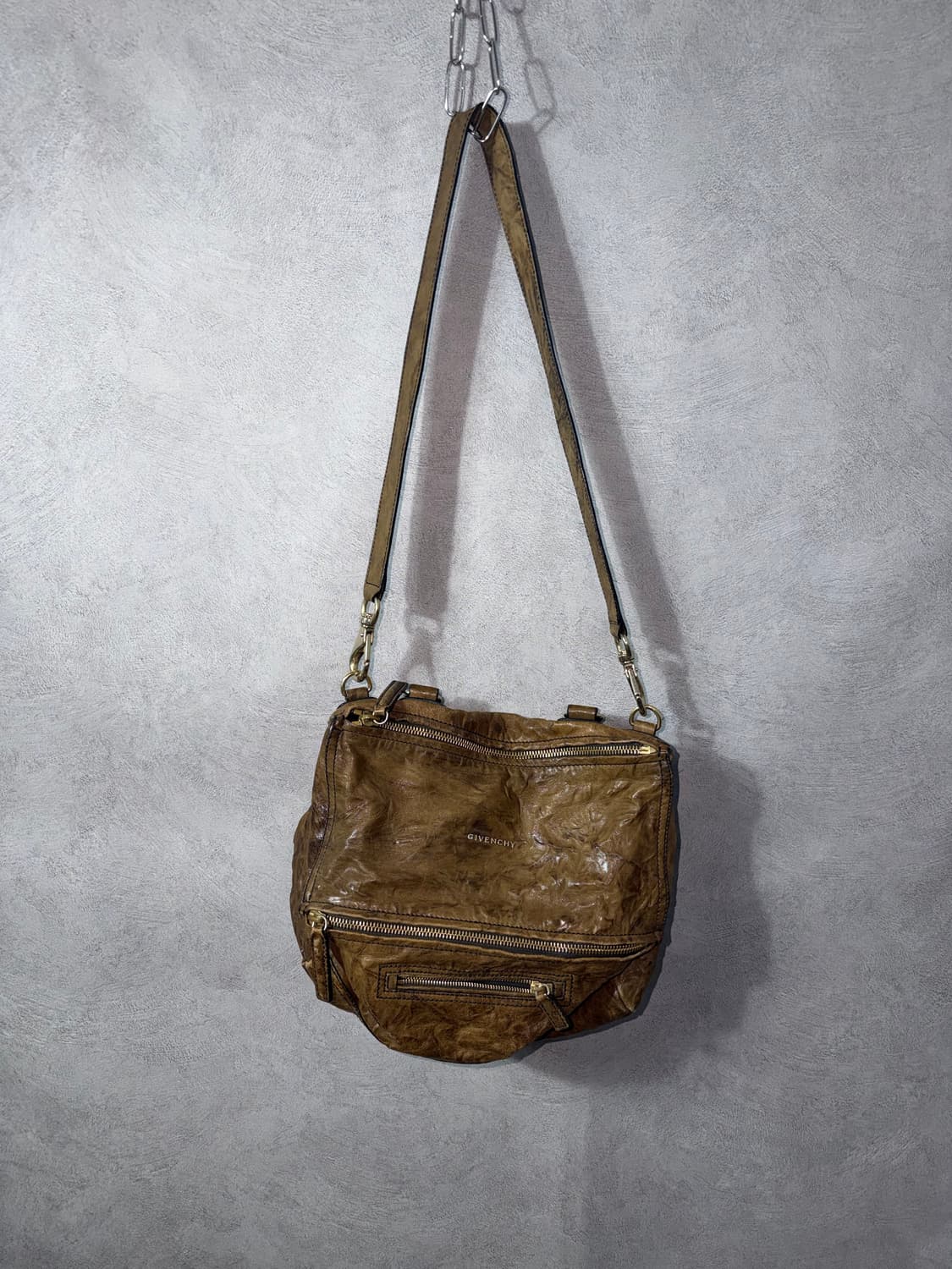 Givenchy Pandora Leather Shoulder Bag 상품이미지1