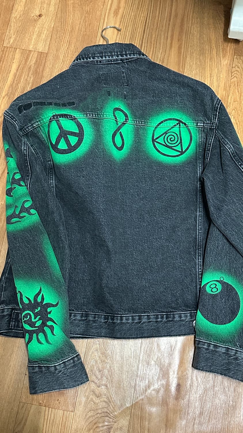 스투시 x 드리스 반 노튼 핸드 스텐실 데님 자켓 워시드 블랙[S] 상품이미지3