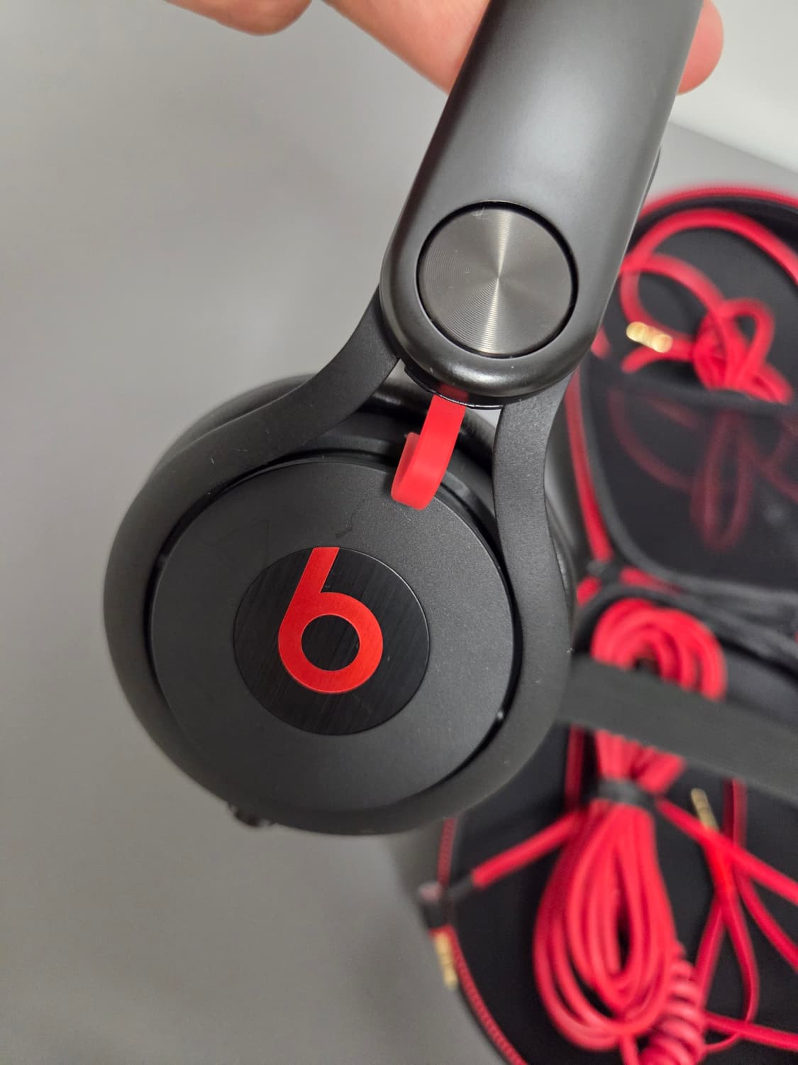 Beats by Dr. Dre Mixr 헤드폰 판매 상품이미지5