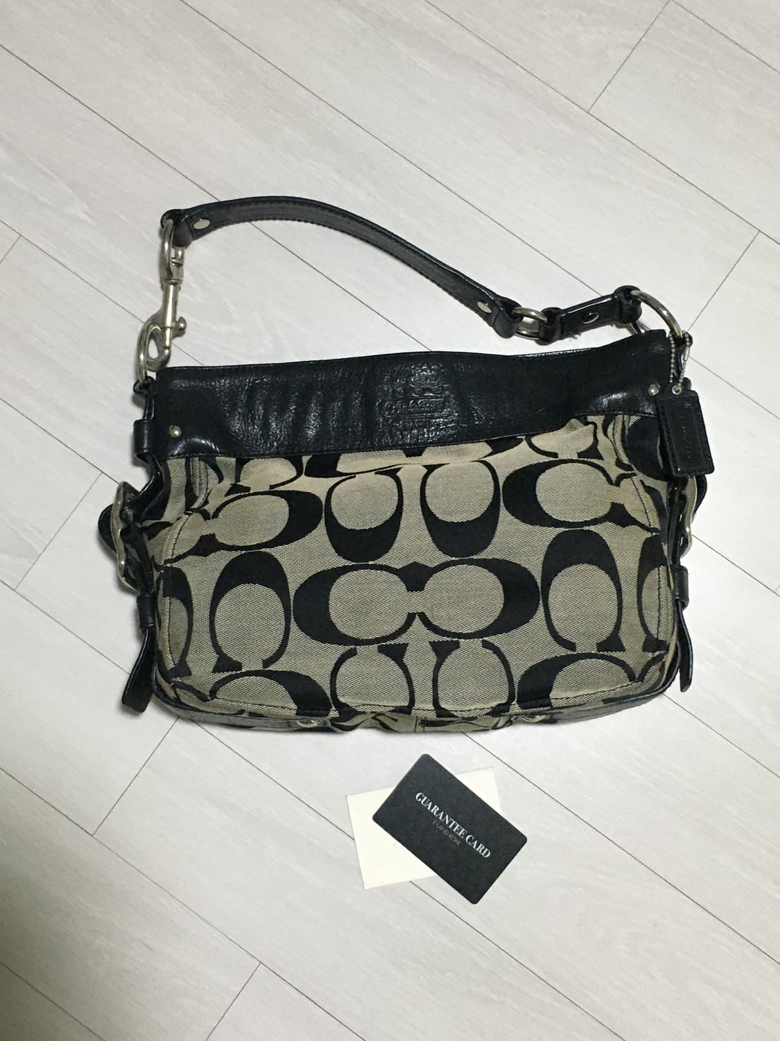 코치 시그니처 숄더 백(정품100%) 상품이미지1