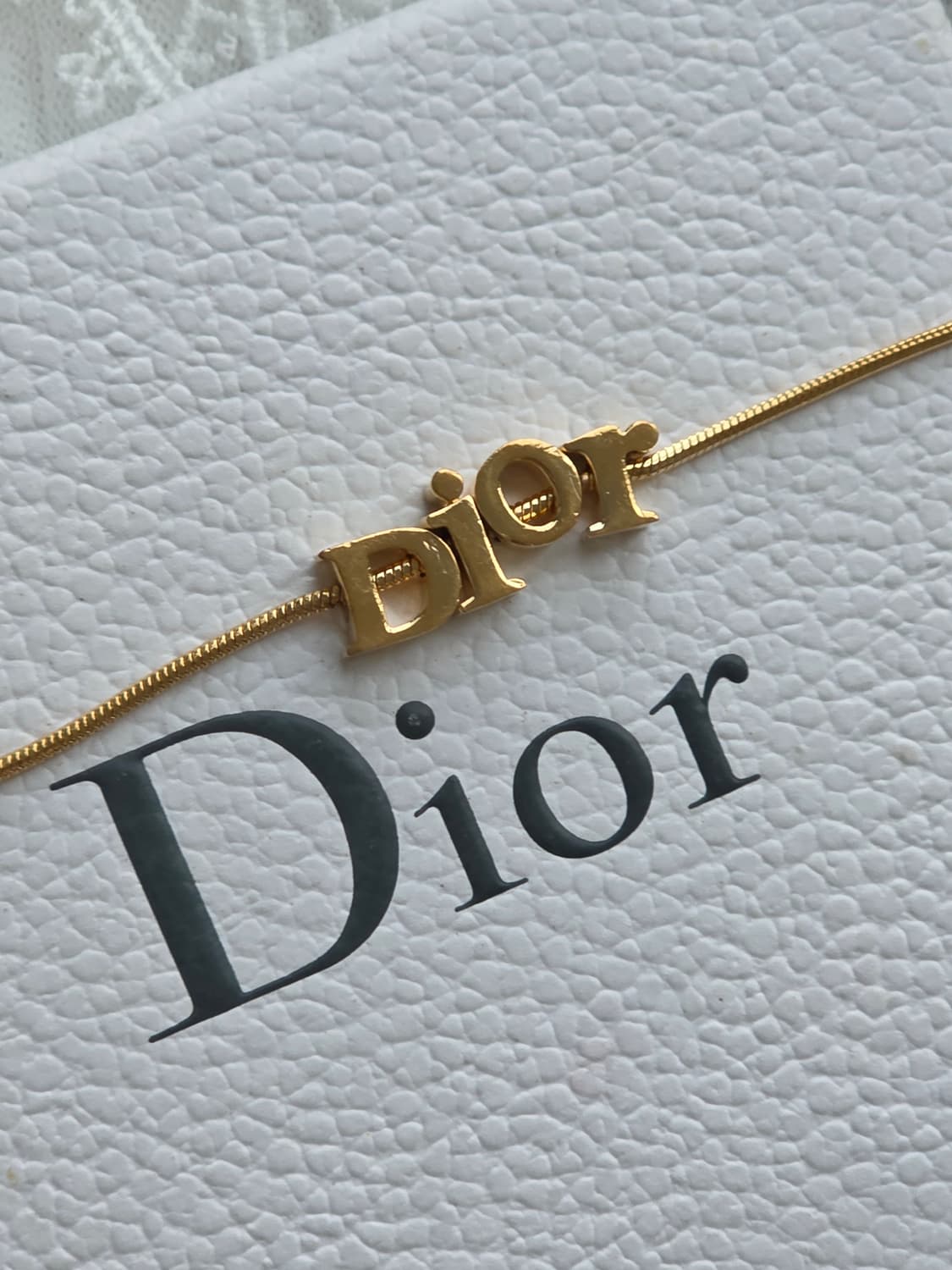 디올 금장 dior 로고 레터링 팔찌 상품이미지5