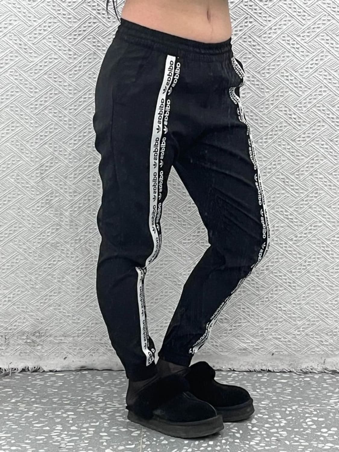 아디다스 프론트 테이프 라인 트랙 조거 팬츠 XS C06910 상품이미지1