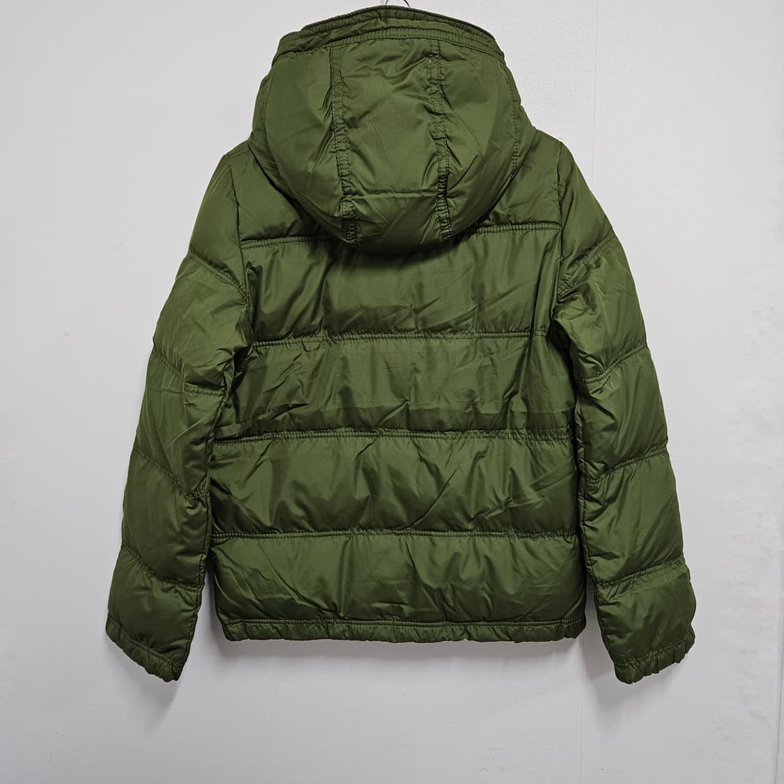 새상품 M 아베크롬비 덕다운 패딩 카키 상품이미지4