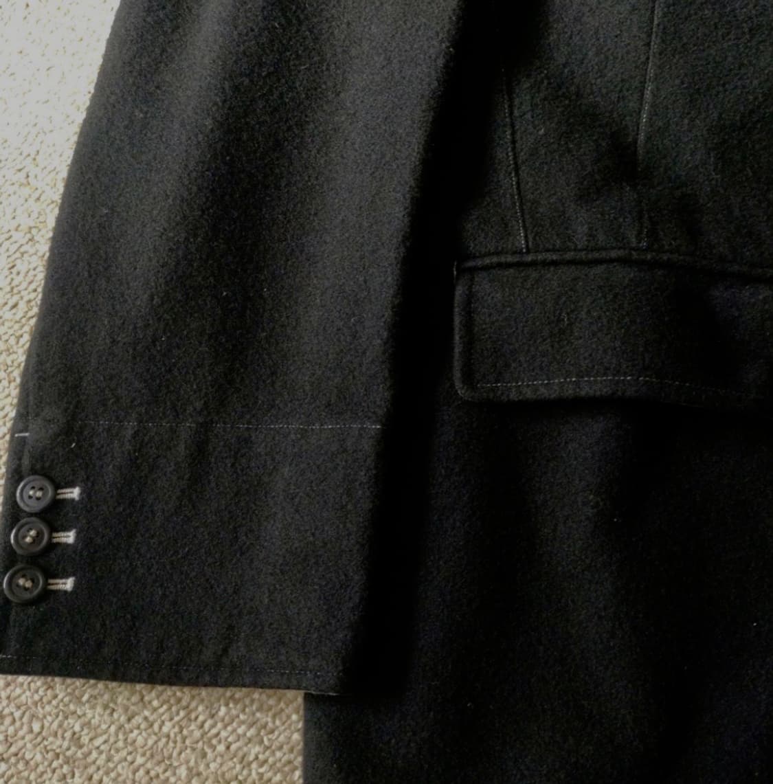 (예약중)꼼데가르송 옴므 울 스티치 코트 상품이미지7