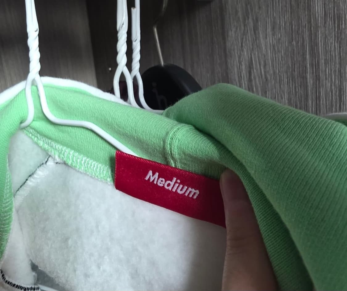 슈프림 플레이오프 후드집업 화이트 25SS 상품이미지3