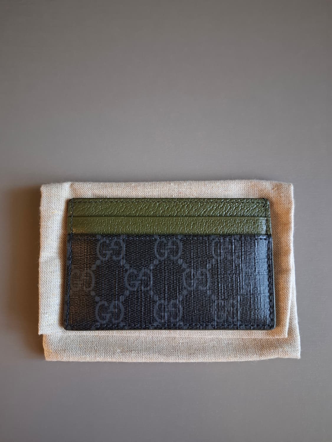 구찌 GG 바이컬러 다크그린 카드지갑 상품이미지3