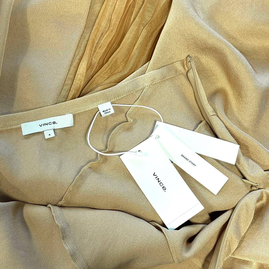 빈스 플리츠 패널 언발 미디 스커트 [새상품] 상품이미지5