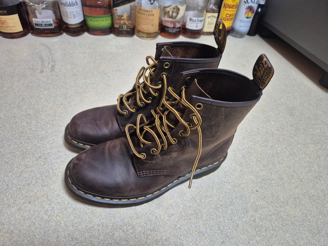 닥터마틴 크레이지 호스 1460 상품이미지1