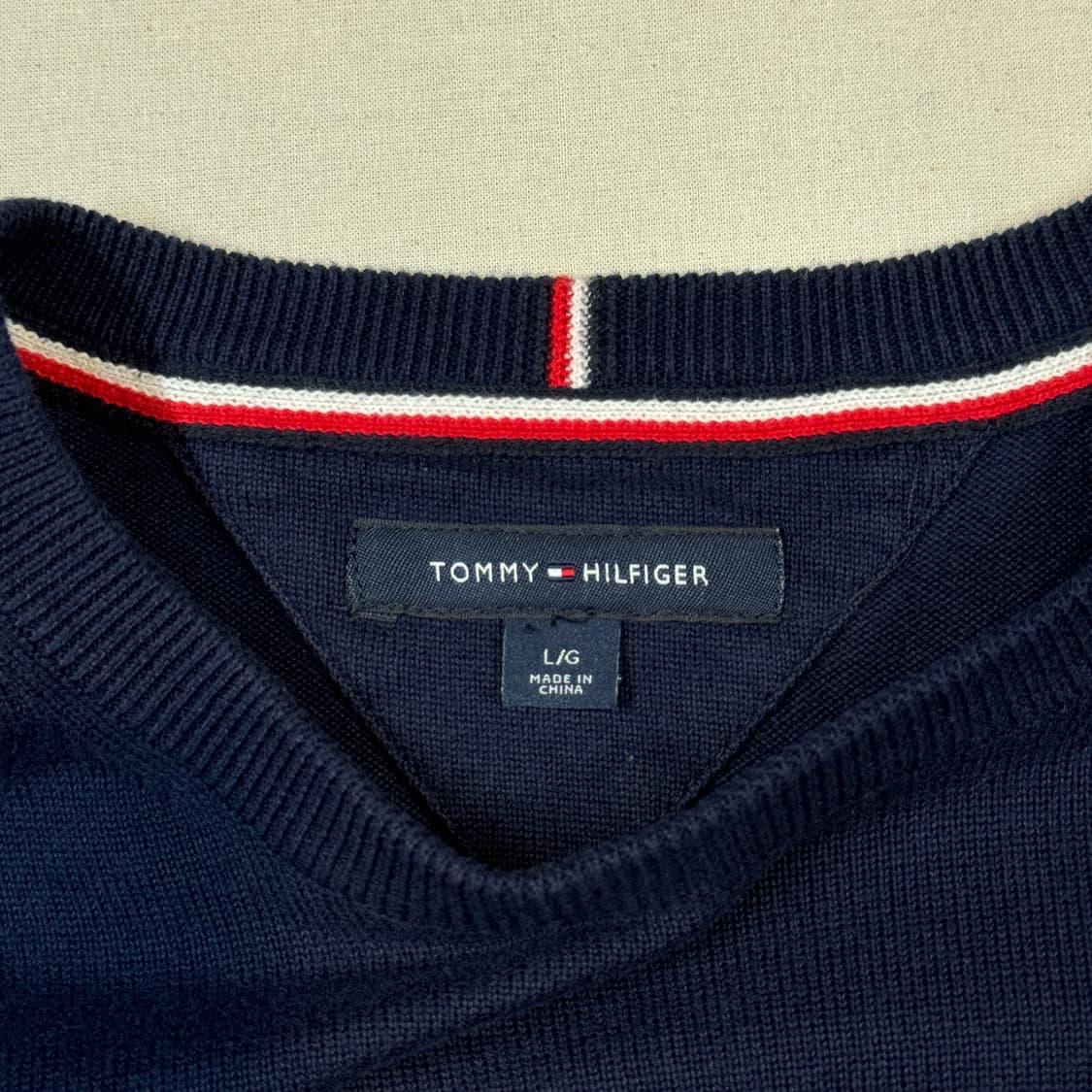 L) 타미힐피거 네이비 라운드넥 니트 상품이미지7