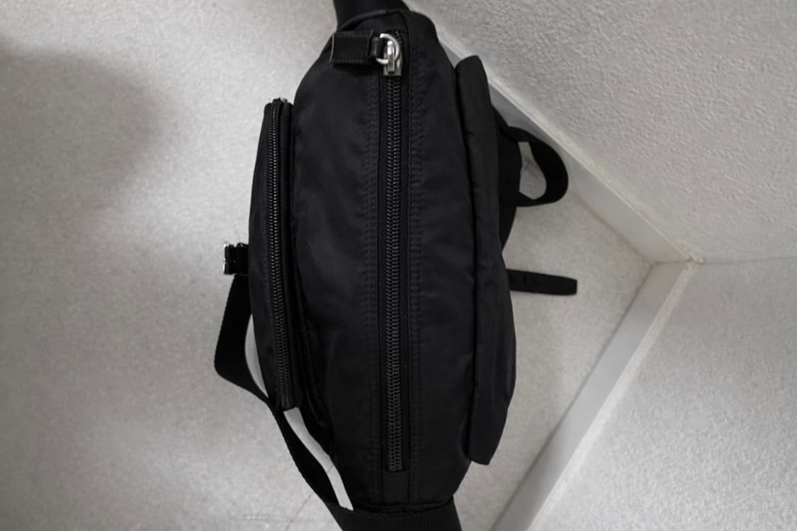 (프라다 정품) 프라다 포코노 나일론 숄더백 상품이미지5