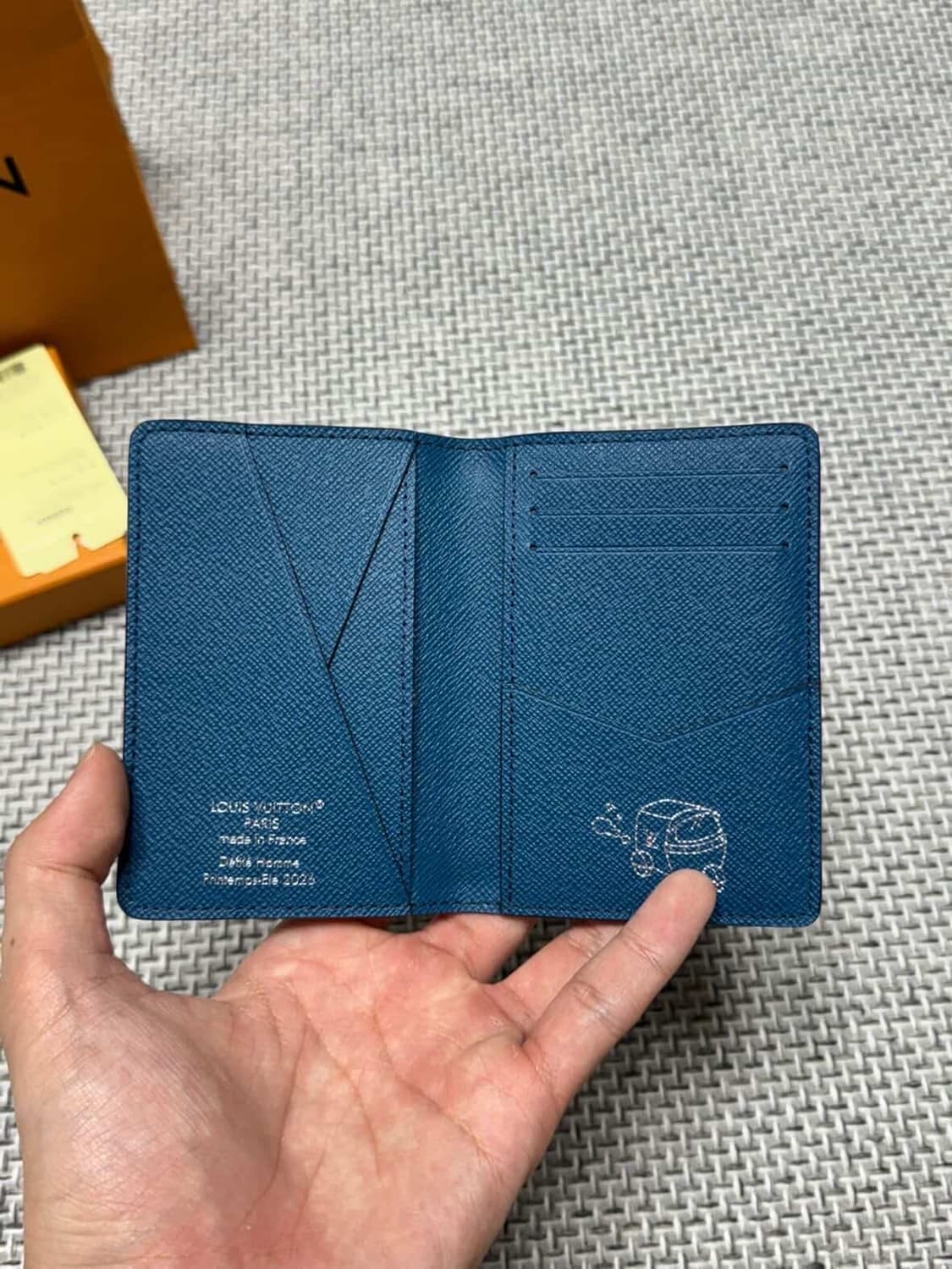 루이비통 모노그램 피그먼트 오거나이저 지갑 (새상품) 상품이미지5