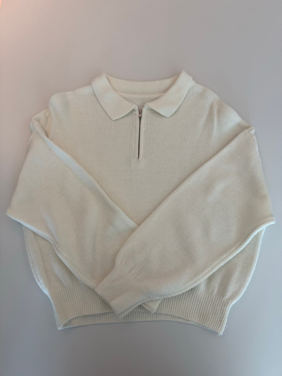 아이보리 반집업 니트  상품이미지1