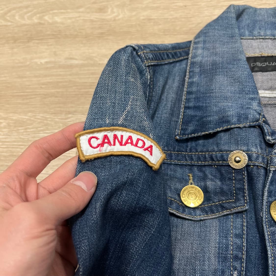 디스퀘어드2 여성 와펜 패치 데님 자켓 [중청] 40 상품이미지5