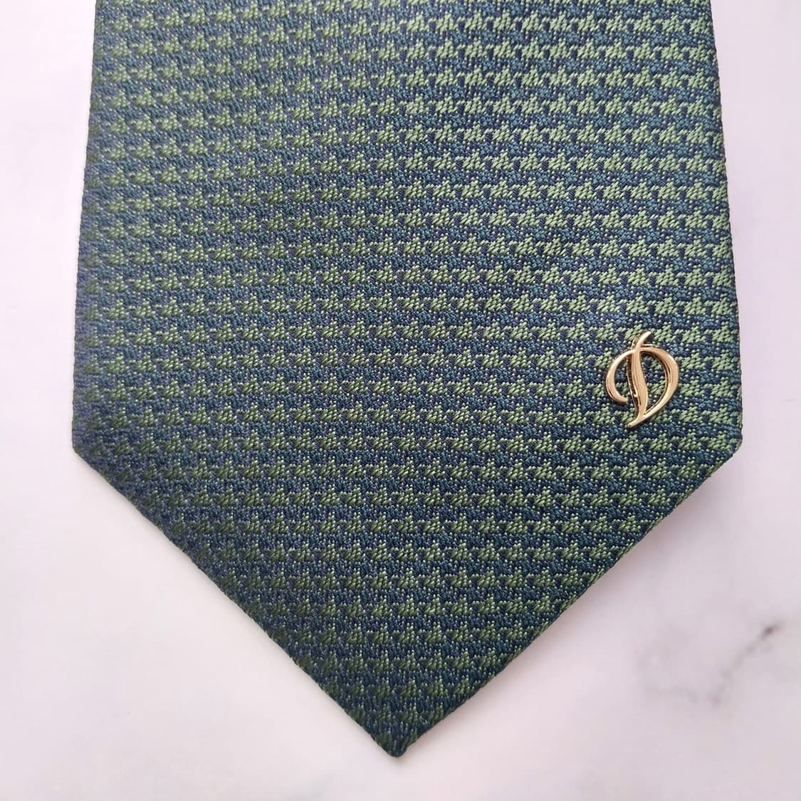 에스 티 듀퐁 실크 그린 패턴 넥타이 8.1cm A+등급 K1037
 상품이미지6