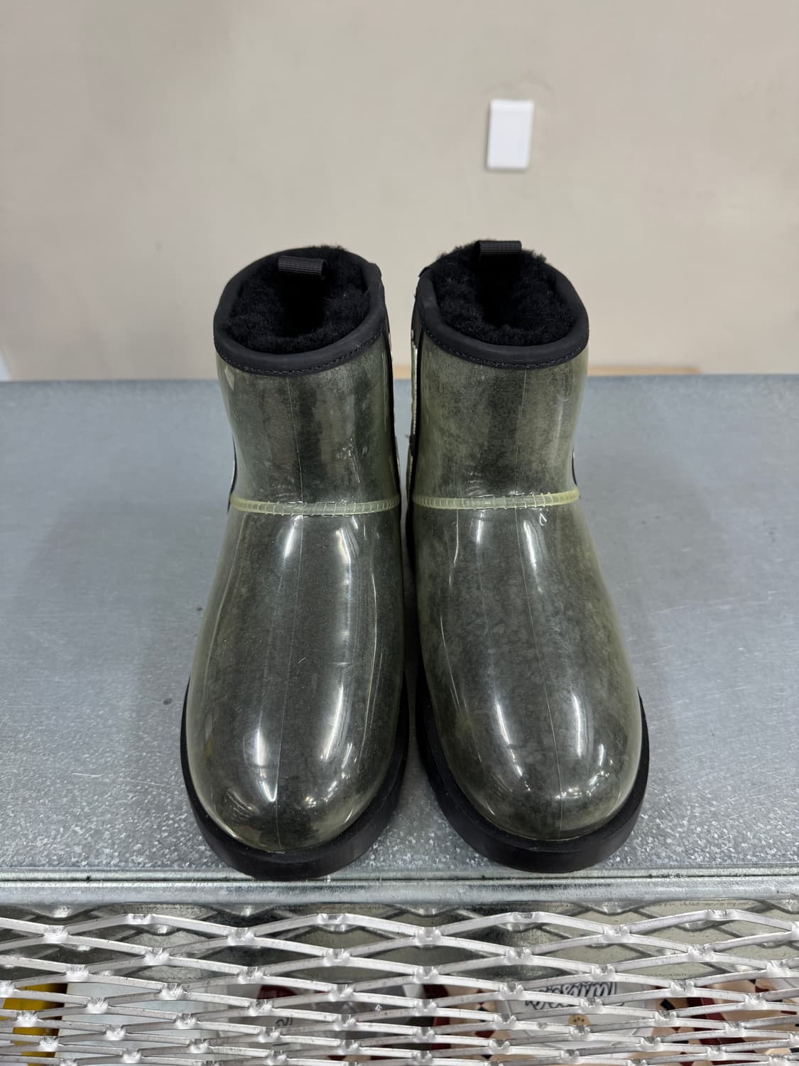 어그 클래식 클리어 미니 38 상품이미지6