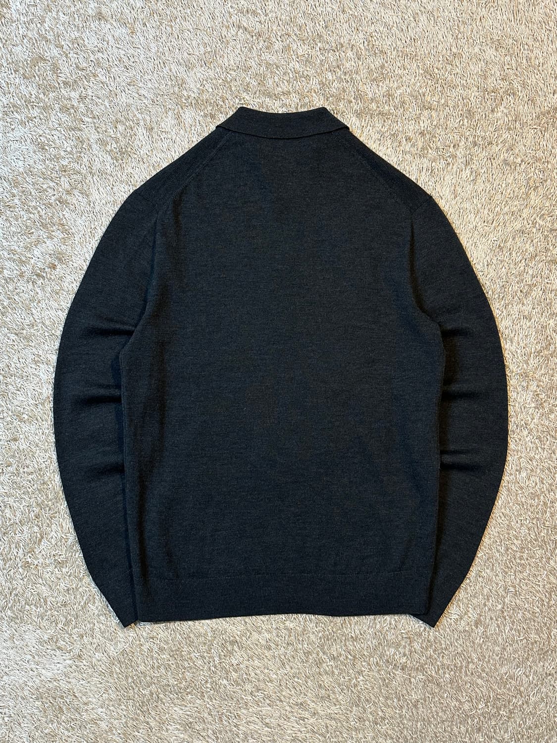 폴로 랄프로렌 신형 그레이포니 워셔블 메리노울 폴로 니트 차콜 상품이미지3