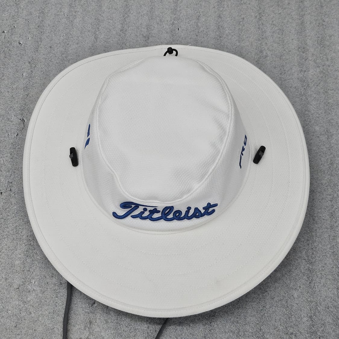 타이틀리스트 정품 PRO V1 골프 버킷햇 상품이미지1