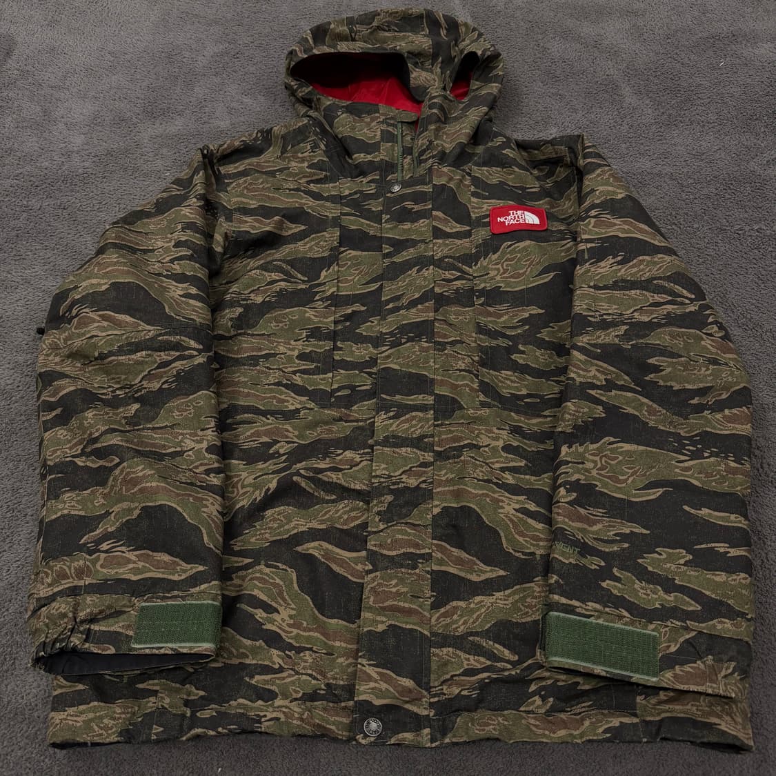 [ 정품/L ] 노스페이스 타이거 카모 하이벤트 후드 바람막이 자켓 상품이미지3