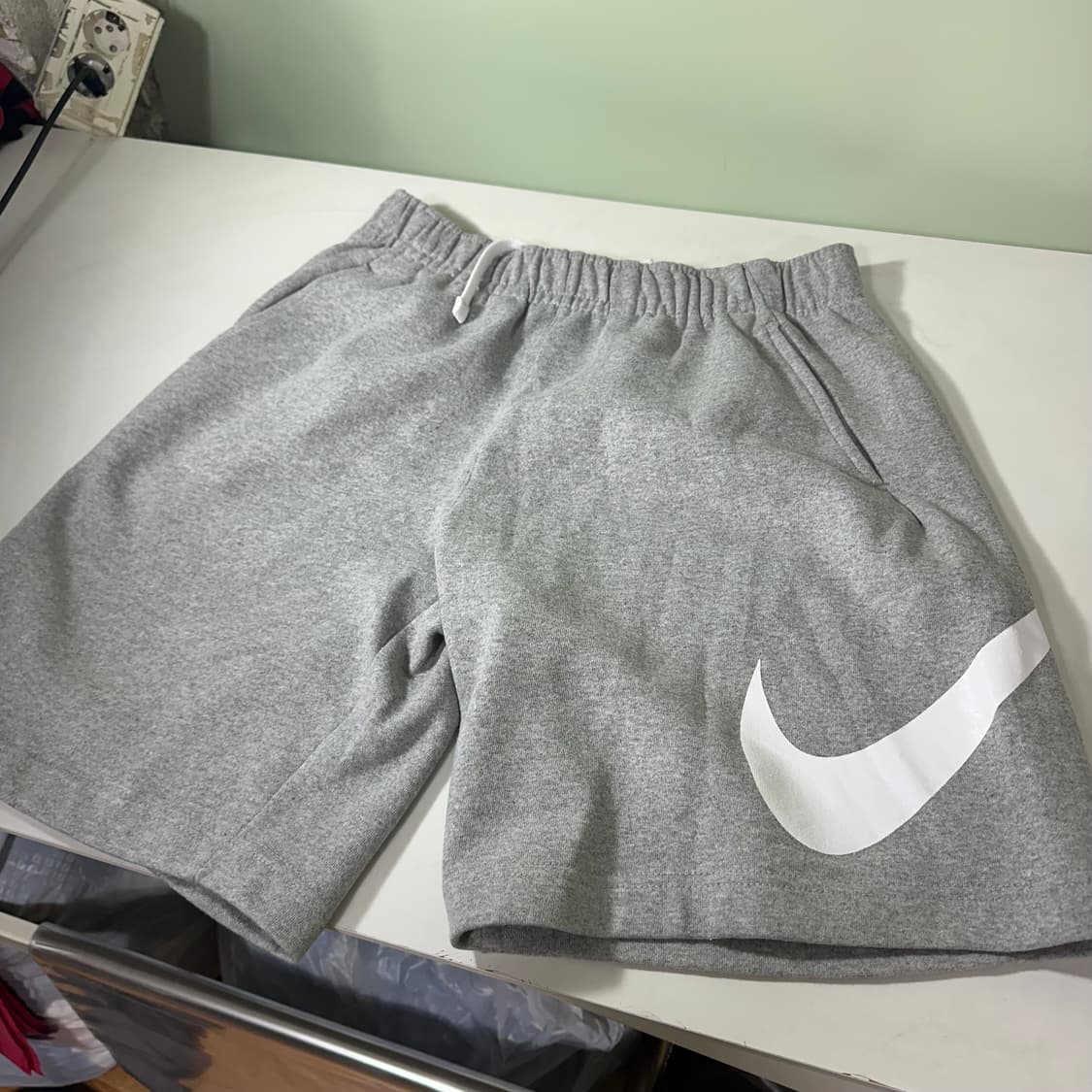 M 나이키 빅스우시 와이드핏 코튼 밴딩 반바지 상품이미지4