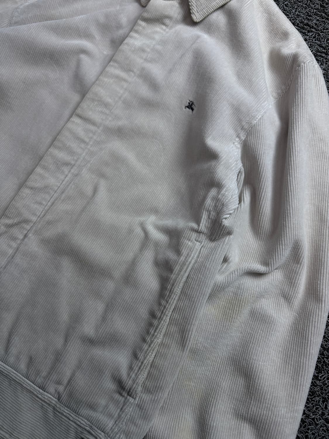 버버리 어센틱 아카이브 코듀로이 자켓 2266 상품이미지3