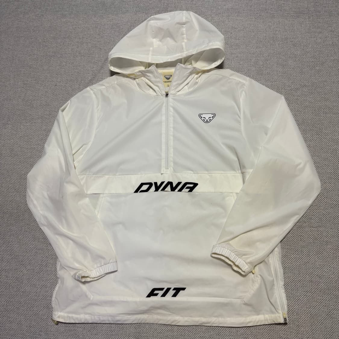 다이나핏 경량 후드 아노락 바람막이 상품이미지1