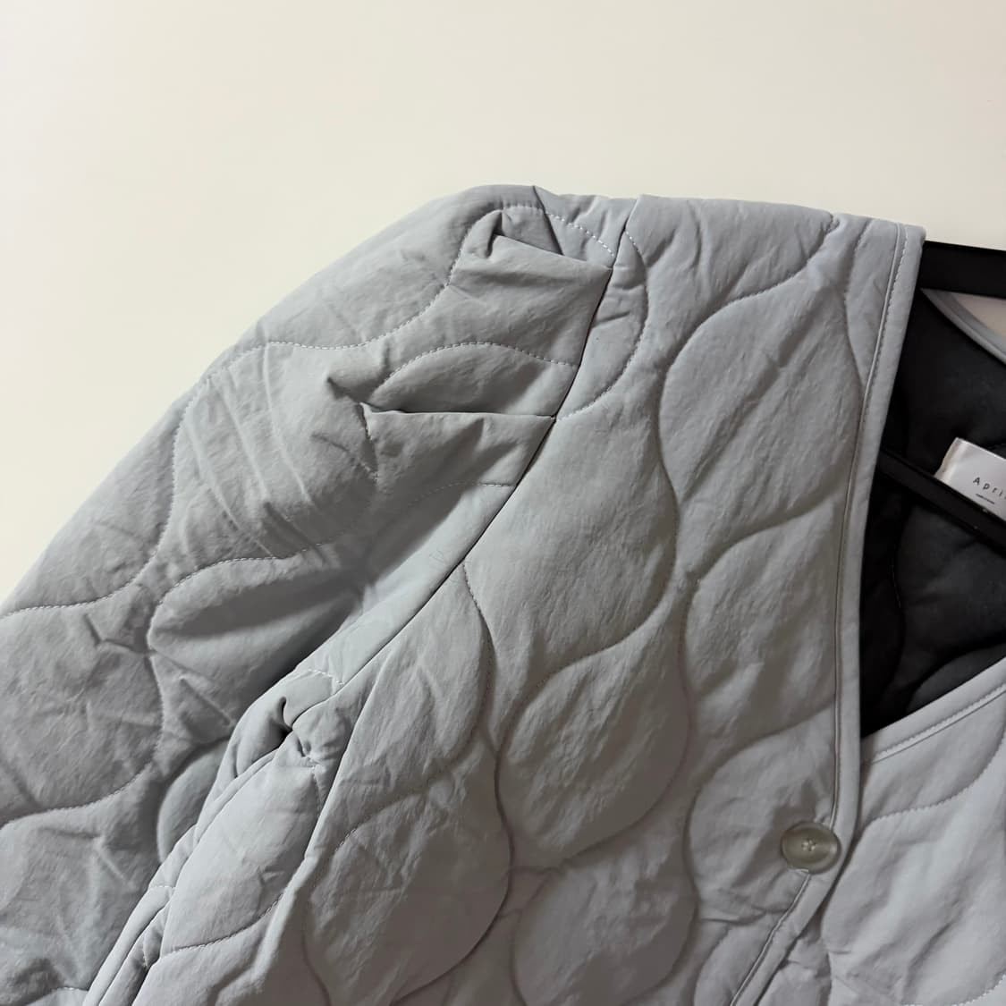 새상품 여자 퍼프소매 누빔 패딩 상품이미지3